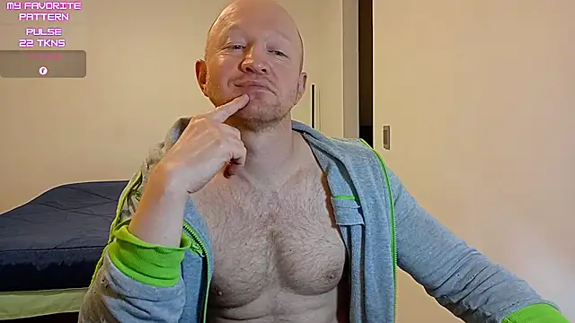 kevintyler69's Live XXX Chat