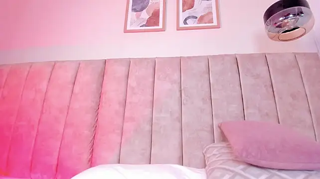 دردشة AgathaSavage الجنسية المباشرة