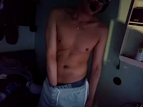 boyhigh1997: απευθείας συνομιλία ΧΧΧ
