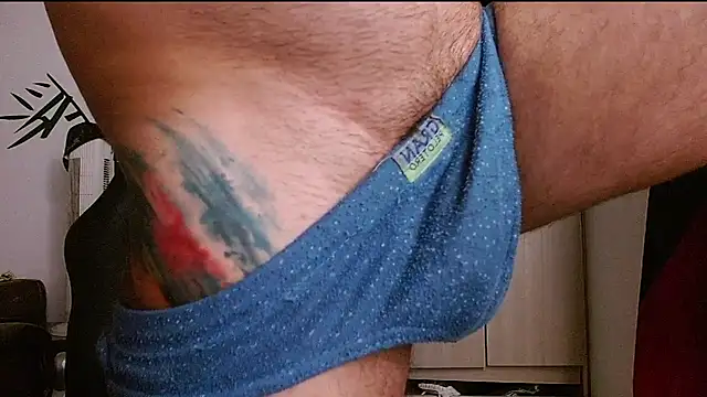 DominanThewolff Adlı Modelin Canlı XXX Sohbeti