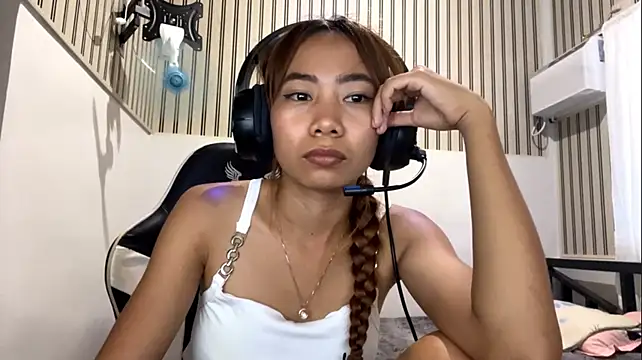 แชท XXX สดของ PiaSwida