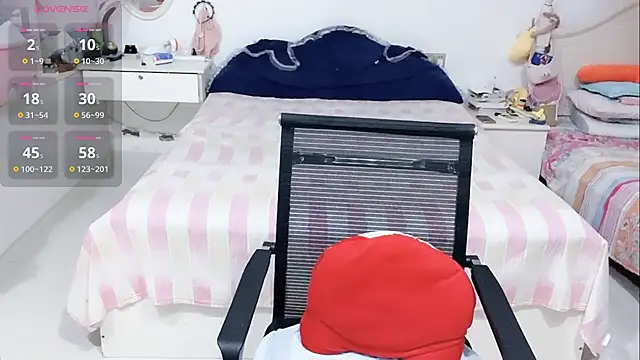 Živý XXX chat miaomiao-99