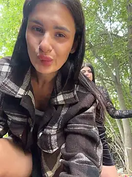 MiraReach Live XXX-chat