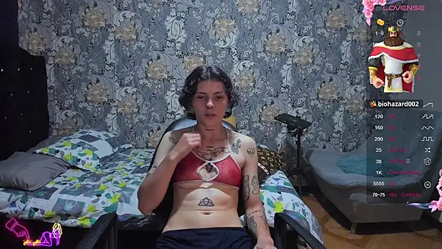pretty_cristal69's Live XXX Chat
