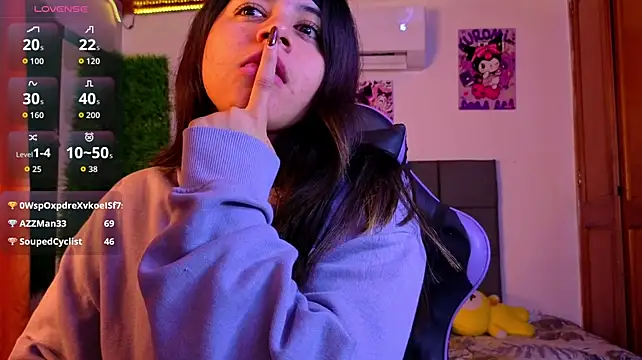 Chat +18 de IsaBluee ao vivo