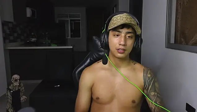 Živý XXX chat DrainExtreme