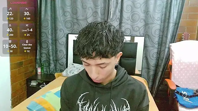 Živý XXX chat Mr__Aaronn