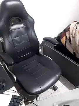 Chat +18 de 12Paradarte ao vivo