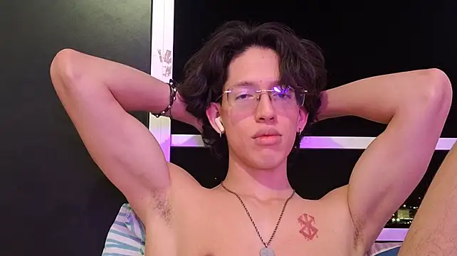 manu_vera8's Live XXX Chat