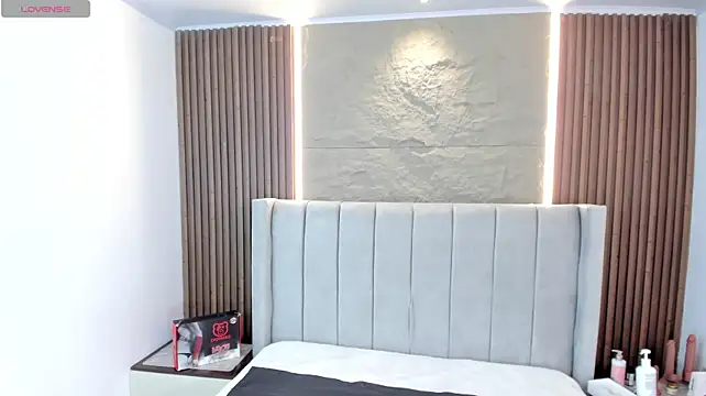 NINAMARTINS Live XXX-Chat