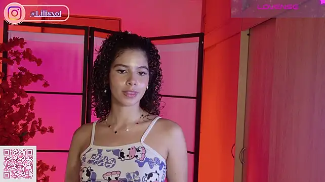 liliwatsonj 现场XXX聊天