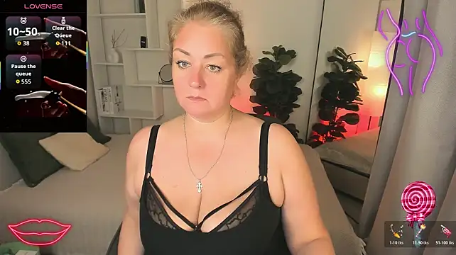 Chatroom XXX en direct de JenniferLight