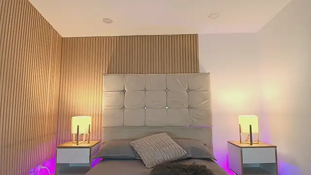 Baby_Venuss Adlı Modelin Canlı XXX Sohbeti