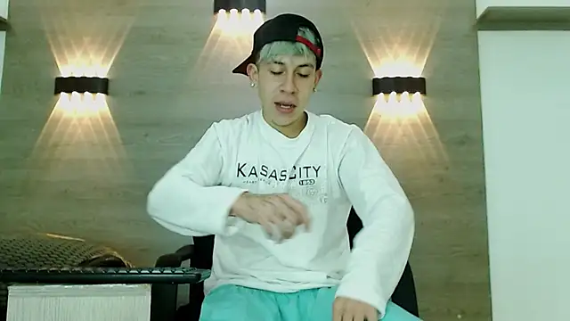 Gaeliitto 라이브 XXX 채팅