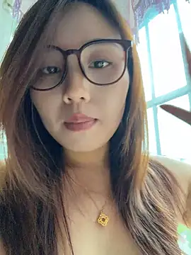 juzi1213 লাইভ XXX চ্যাট