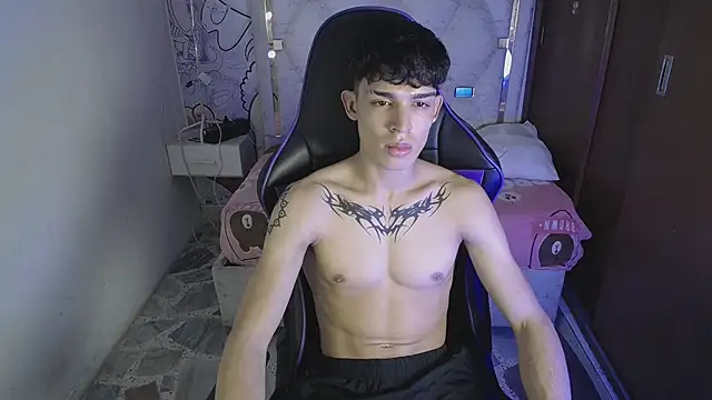 צ'אט XXX בשידור חי של Liom_Gym