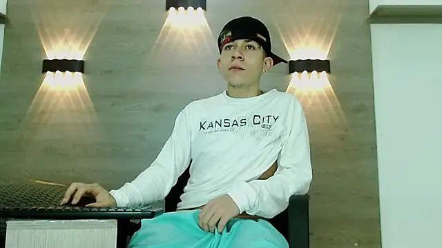 XXX chat uživo modela Gaeliitto