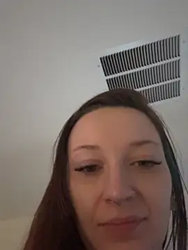 XXX chat uživo modela NiNiNation