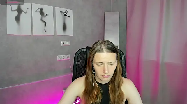 Chat +18 de Kathrine-Meyer ao vivo