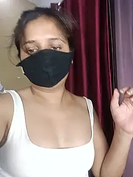 Chatroom XXX en direct de Ruhi_07
