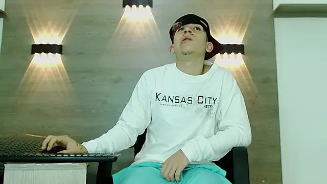Gaeliitto – Naživo XXX chat