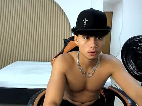 marcus_dick___ Obrolan Langsung XXX