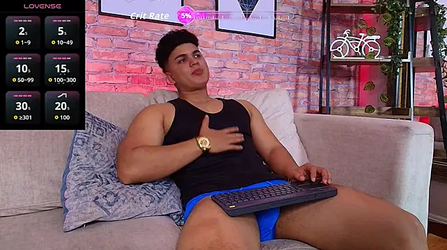 Edward_clarck Adlı Modelin Canlı XXX Sohbeti
