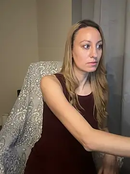 AnnenayLaurent's Live XXX Chat