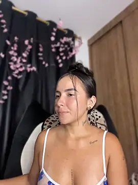 Chat XXX ao vivo de ScarletDarkMuse