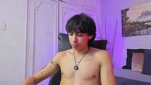 Czat XXX na żywo – Tyler_durten