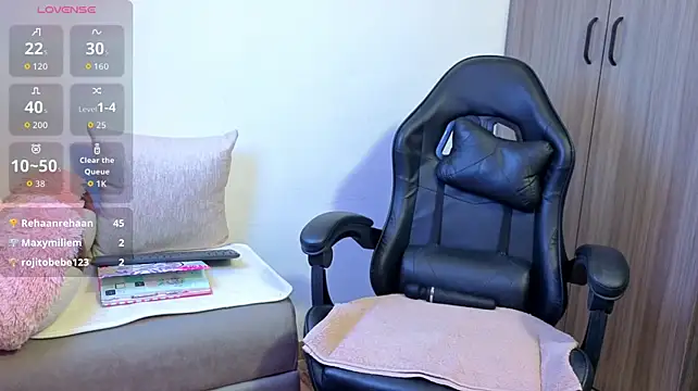 Tiara_R_'s Live XXX Chat