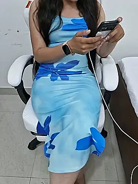 sushmita0 Adlı Modelin Canlı XXX Sohbeti