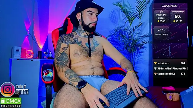 Chat XXX en directo de Diilanhott