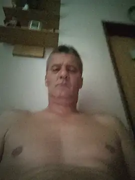 Show modela Rades55555 na web-kameri
