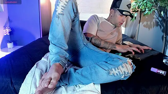 DrakeNeumann 라이브 XXX 채팅