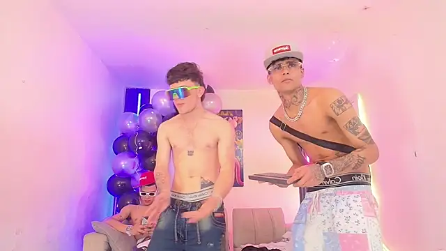 kingsofheaven26 Live XXX Chat