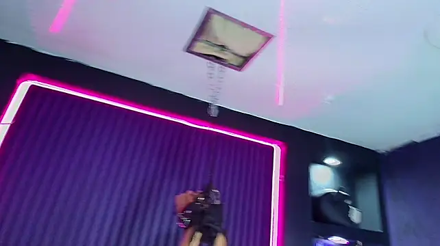 MrEbonybdsmのウェブカメラショー