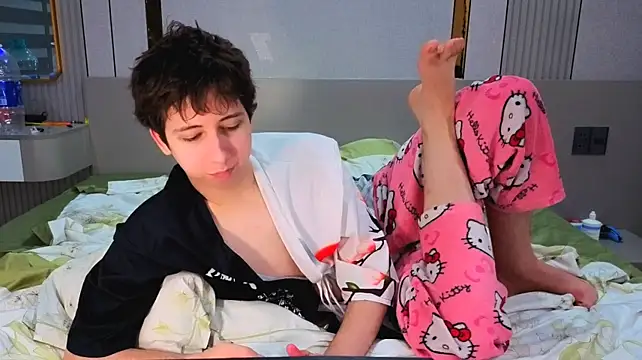 Timothy_Fox Adlı Modelin Canlı XXX Sohbeti