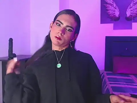 lilithnyx333 Adlı Modelin Canlı XXX Sohbeti