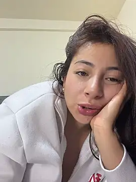 دردشة Karlee_Grey1 الجنسية المباشرة