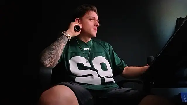 FelixStarkk Live XXX-chat