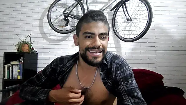 Chatroom XXX en direct de JBond007BBC
