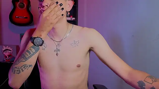 Chat XXX ao vivo de MikeyKuro