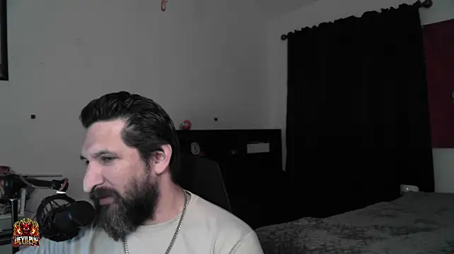 Chat XXX ao vivo de DevilPup75_