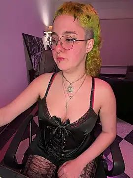 infernaldeity live XXX chat