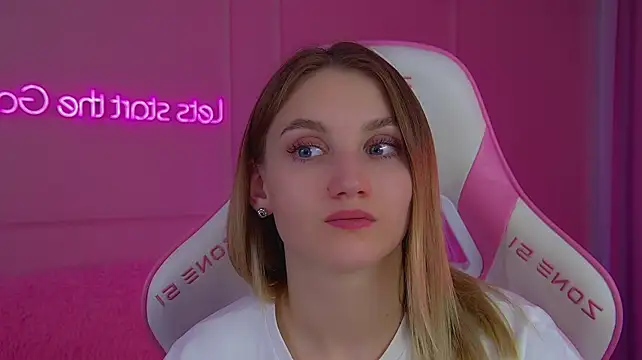 StacyEvances Chat XXX live