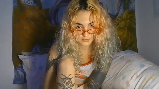 Apofenia – Naživo XXX chat