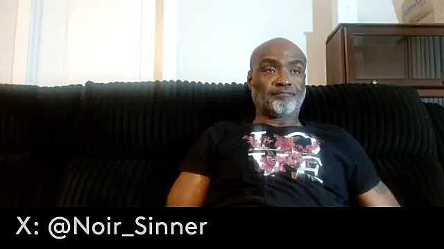 Chat XXX en directo de sinnernoir