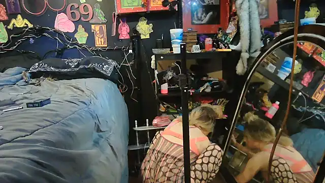 DaddyAndSplashQueen 现场XXX聊天