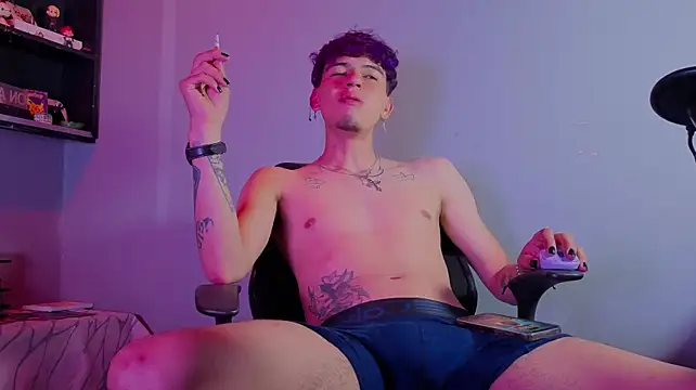 Chat XXX en directo de MikeyKuro